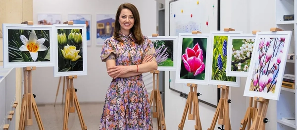 ,,Zoom de primavară”. Expoziția de fotografie marca Victoriabank cu Viorelia Balanescu